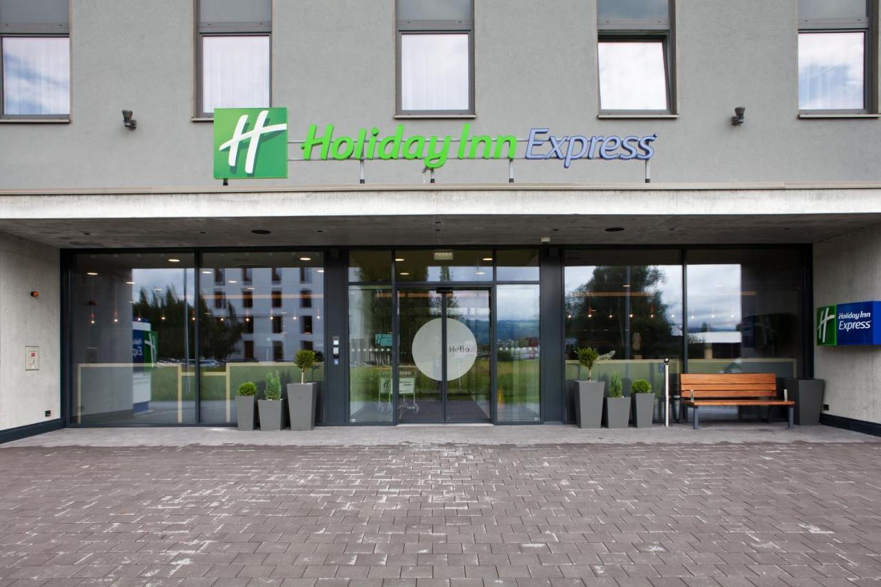Holiday Inn Express - Лустенау Экстерьер фото